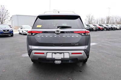 2023 Nissan Pathfinder Platinum