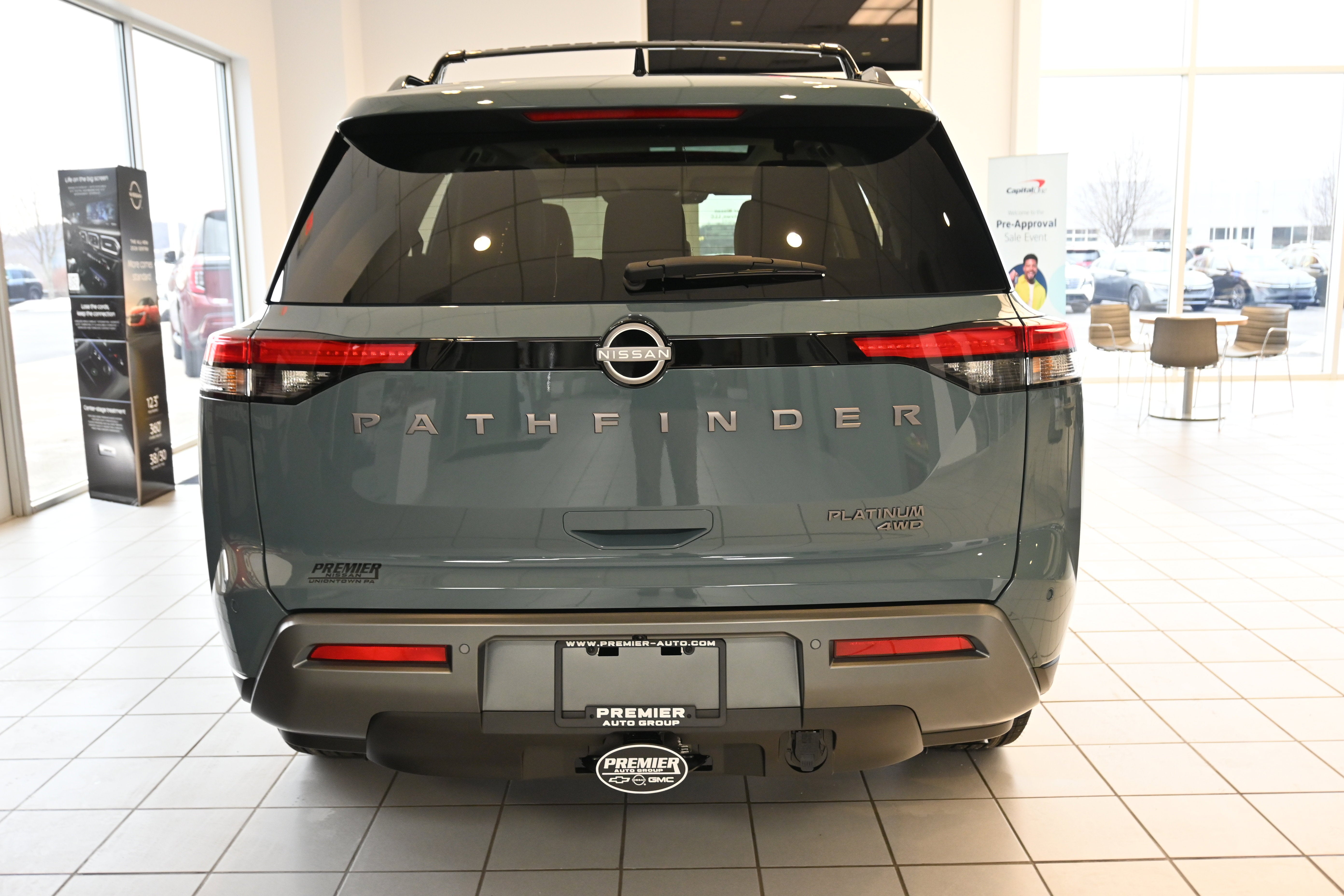 2026 Nissan Pathfinder Platinum