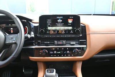 2025 Nissan Pathfinder Platinum