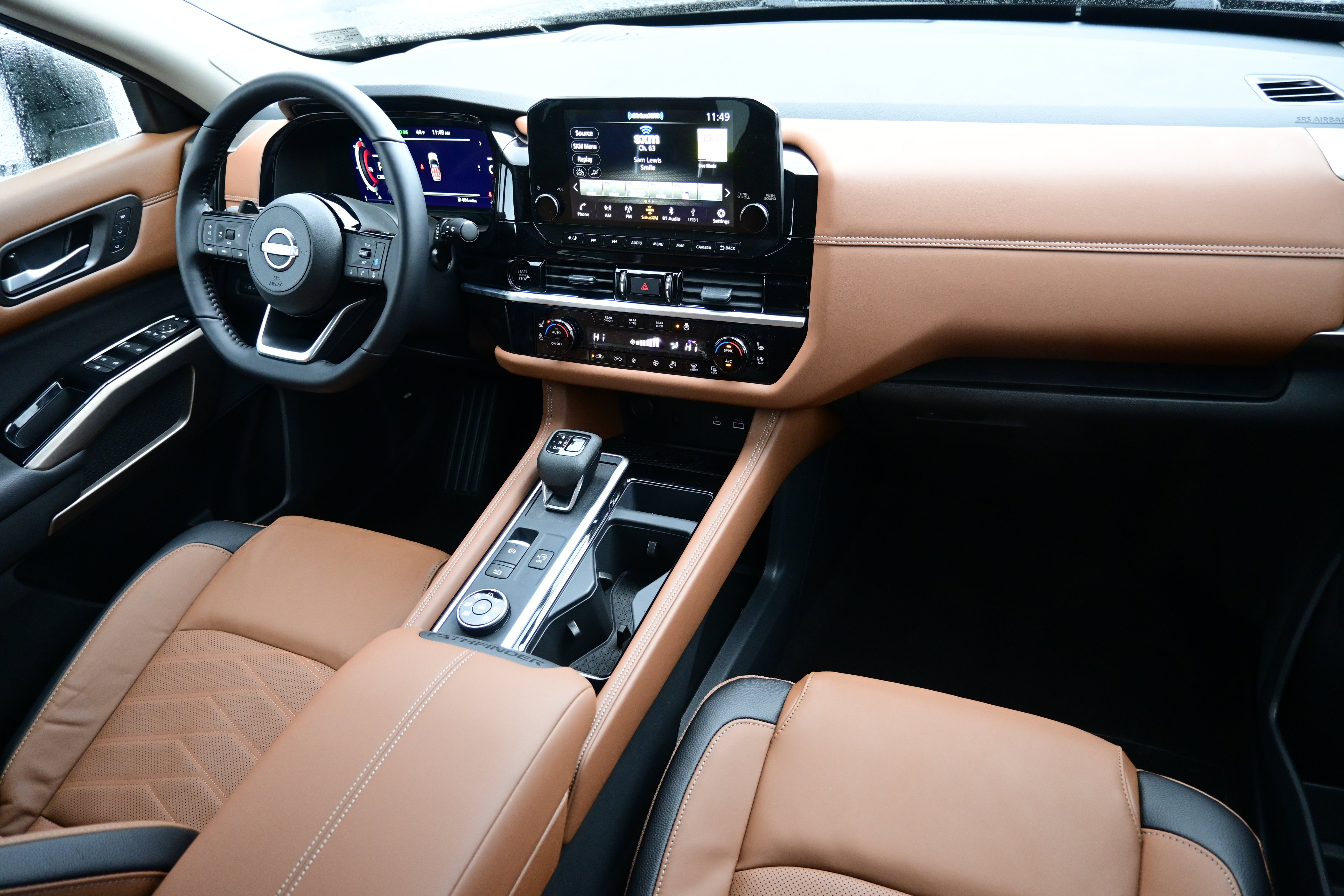 2025 Nissan Pathfinder Platinum