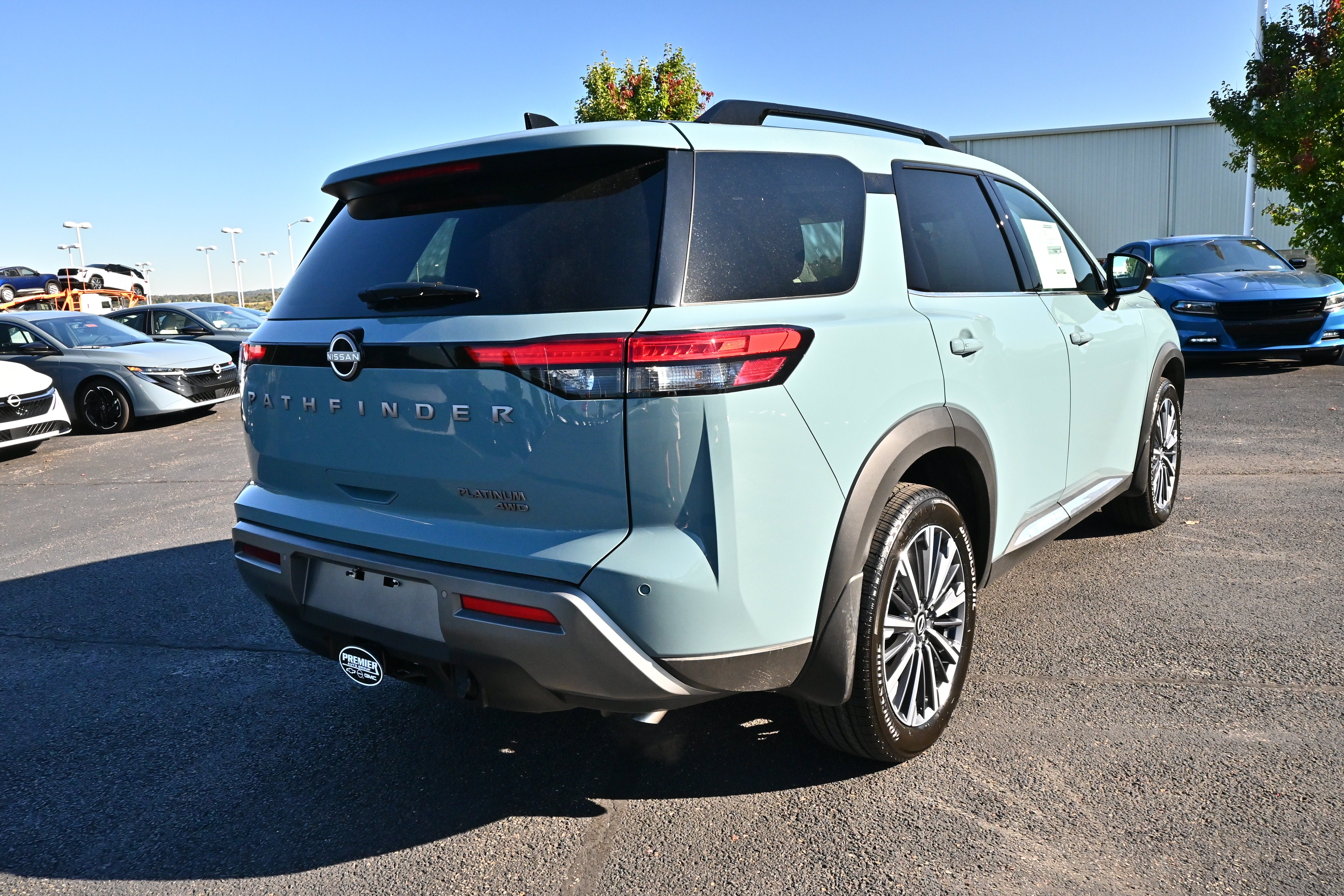2026 Nissan Pathfinder Platinum