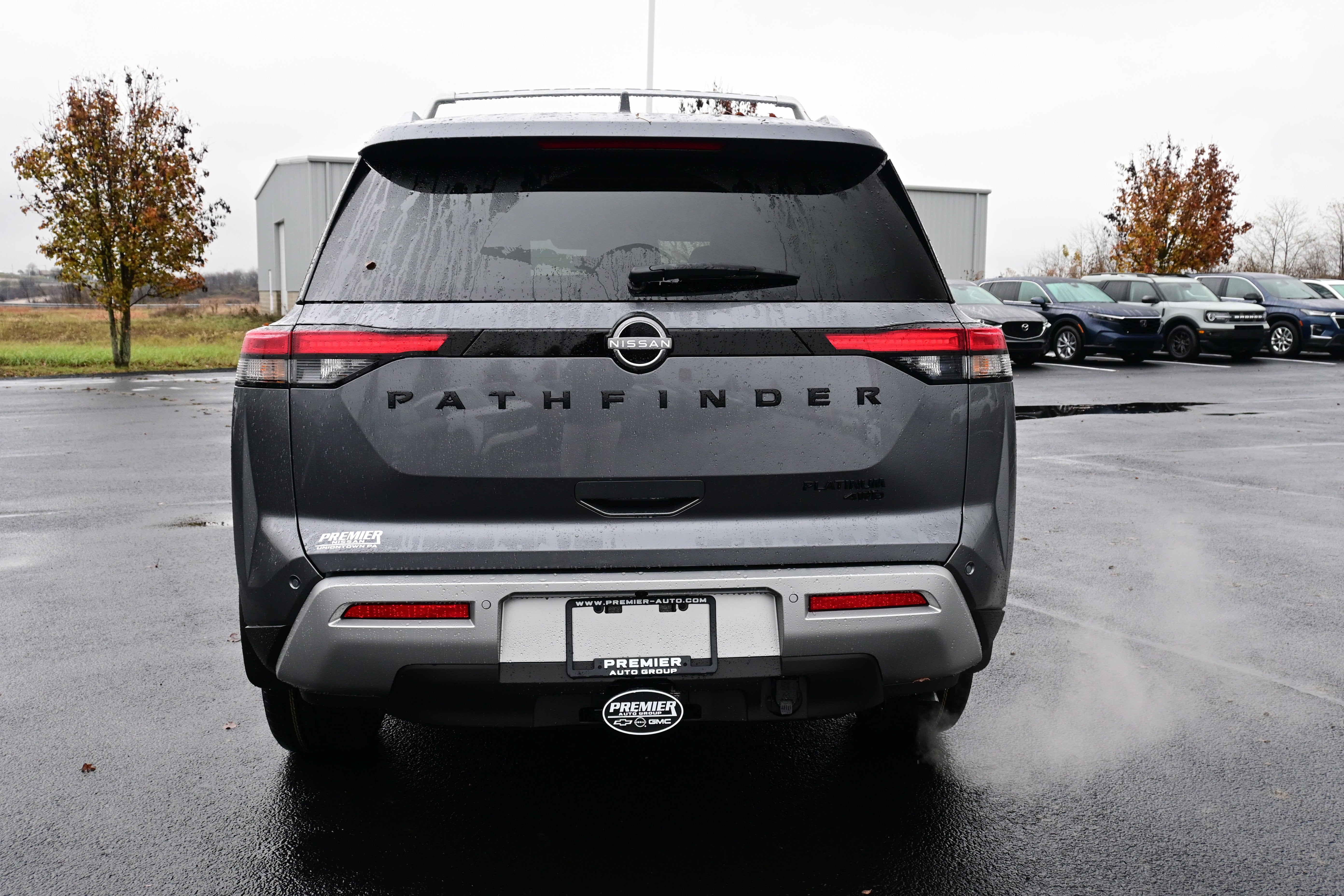 2025 Nissan Pathfinder Platinum