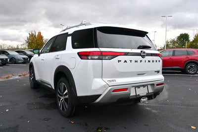 2025 Nissan Pathfinder Platinum