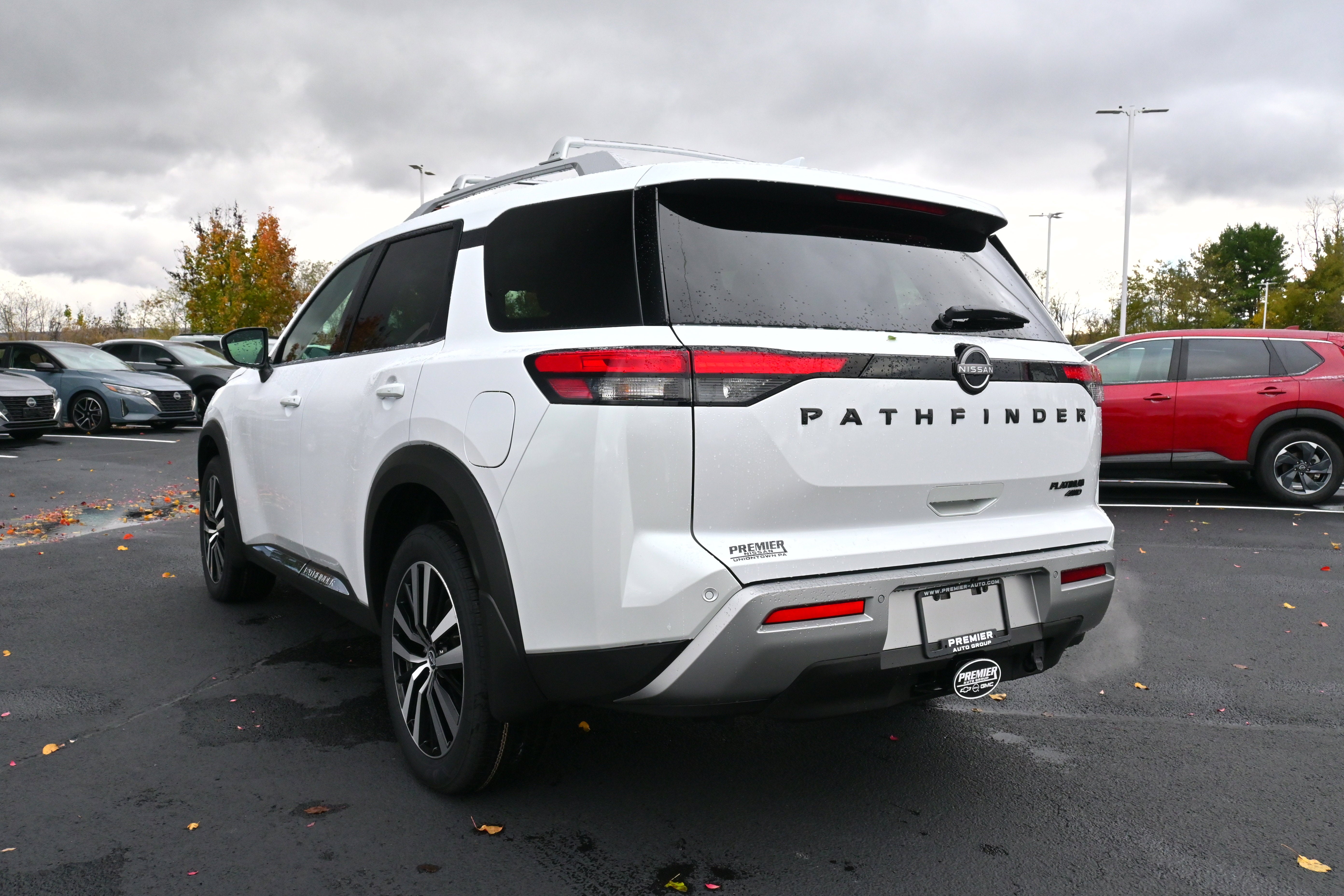 2025 Nissan Pathfinder Platinum