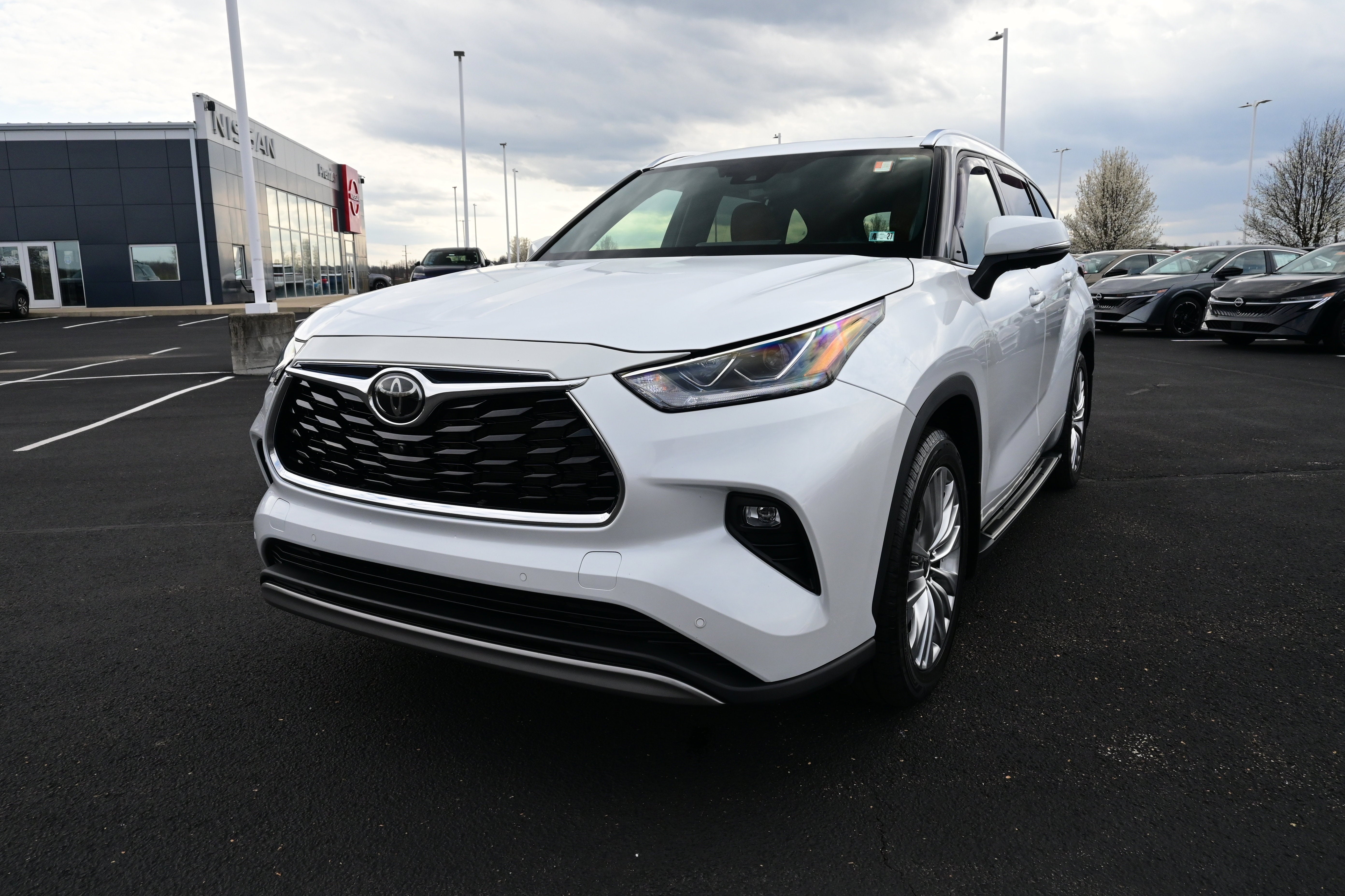 2023 Toyota Highlander Platinum