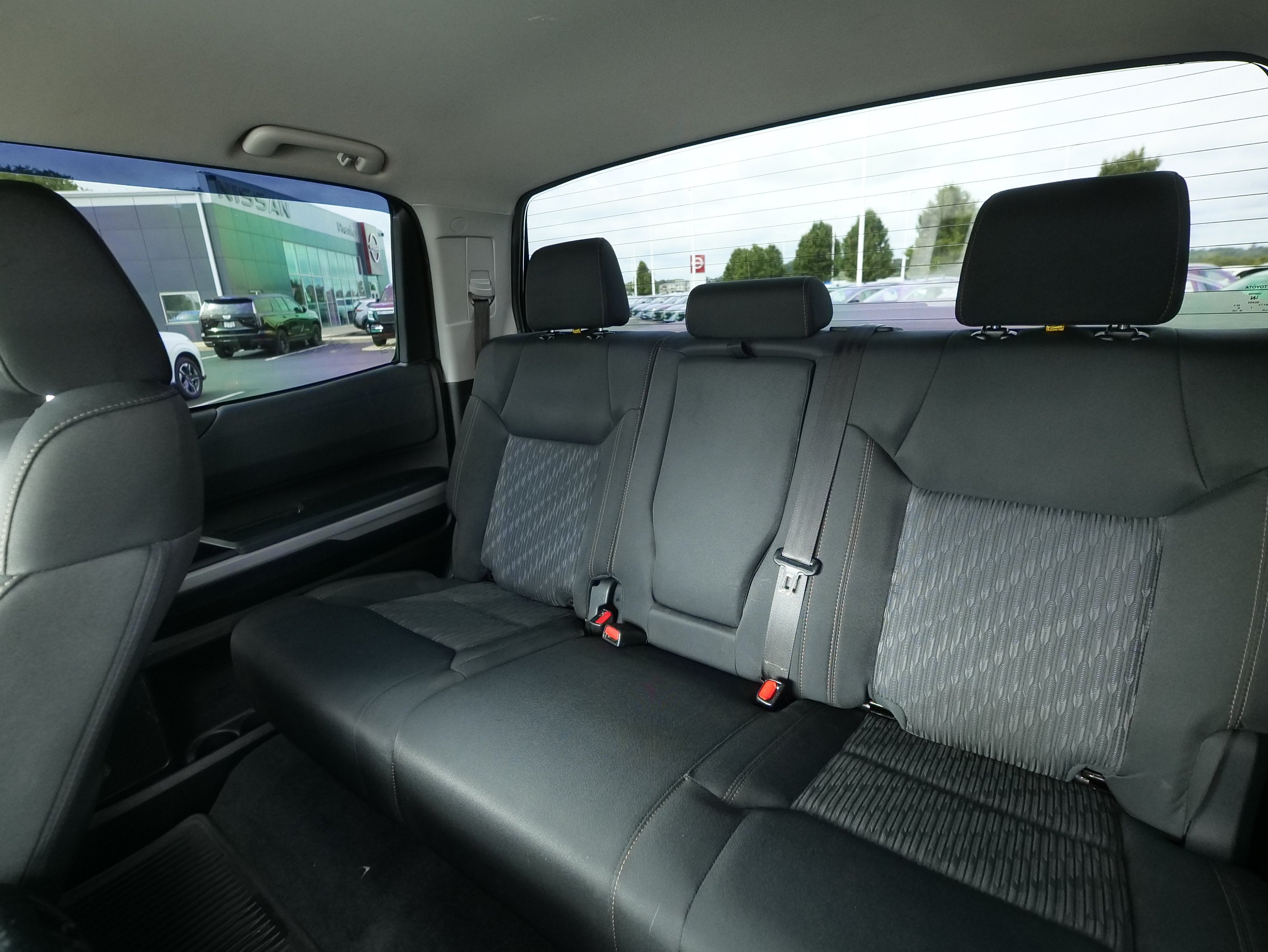 2021 Toyota Tundra 4WD SR5