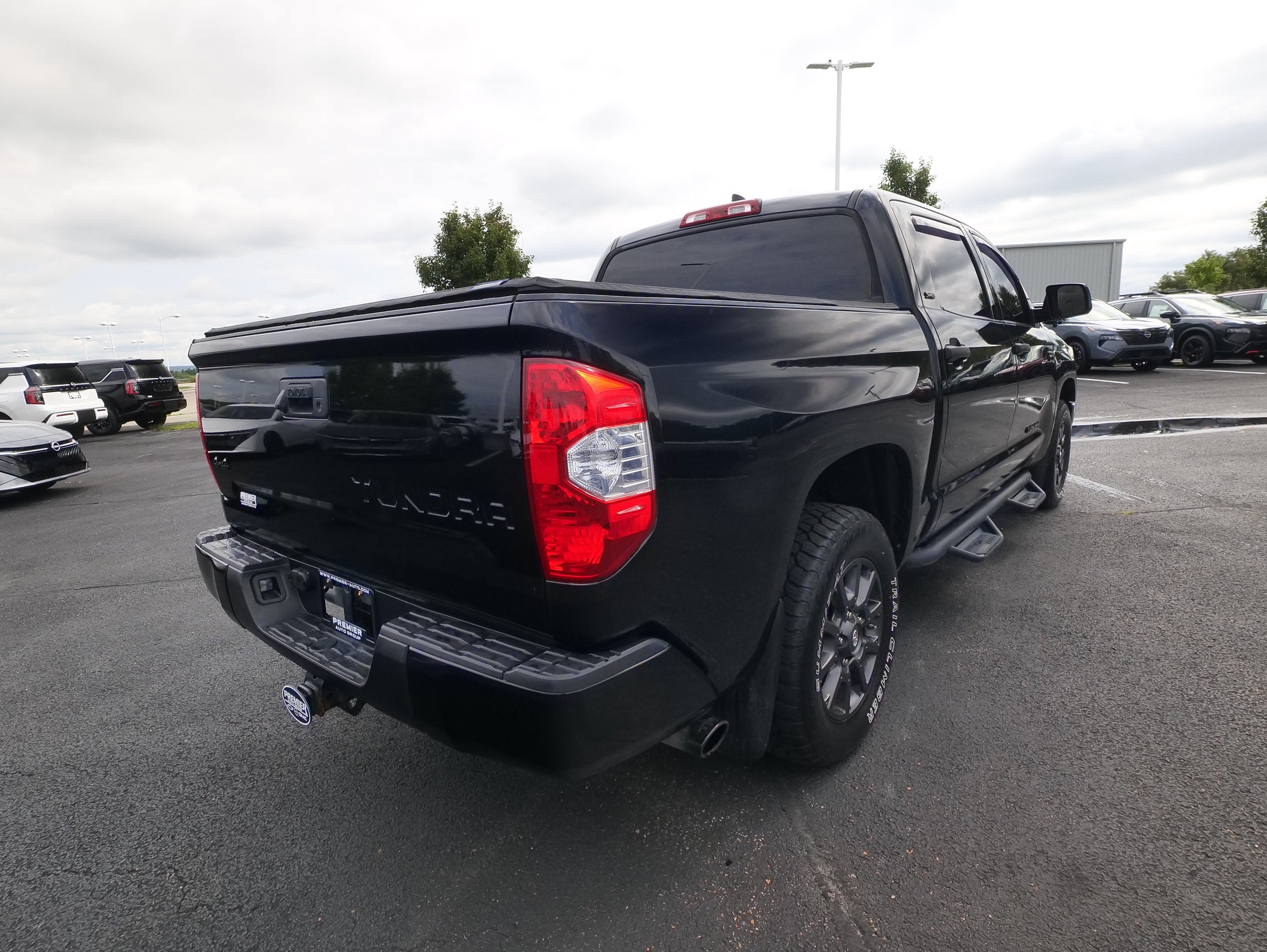2021 Toyota Tundra 4WD SR5