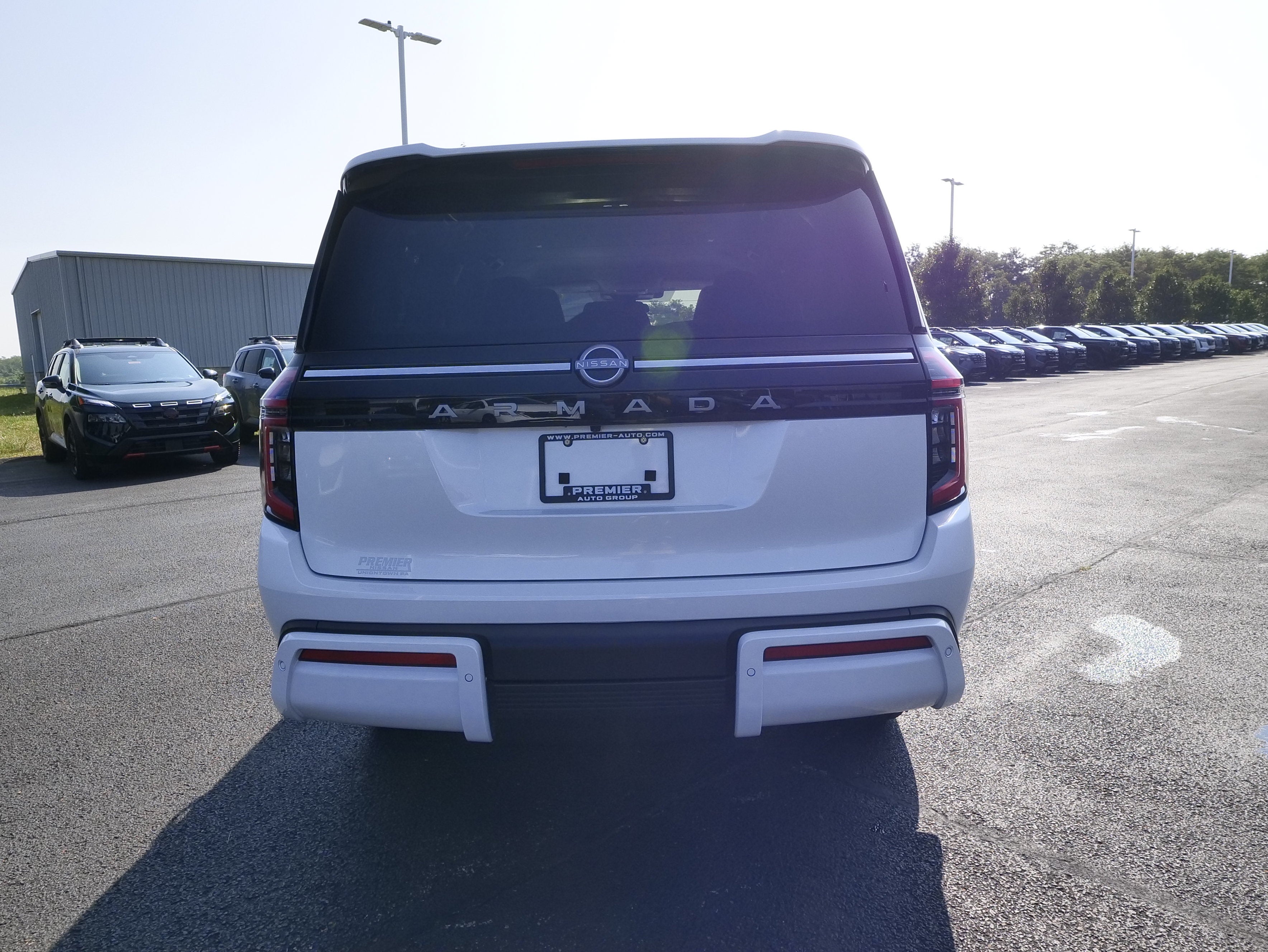 2026 Nissan Armada SV