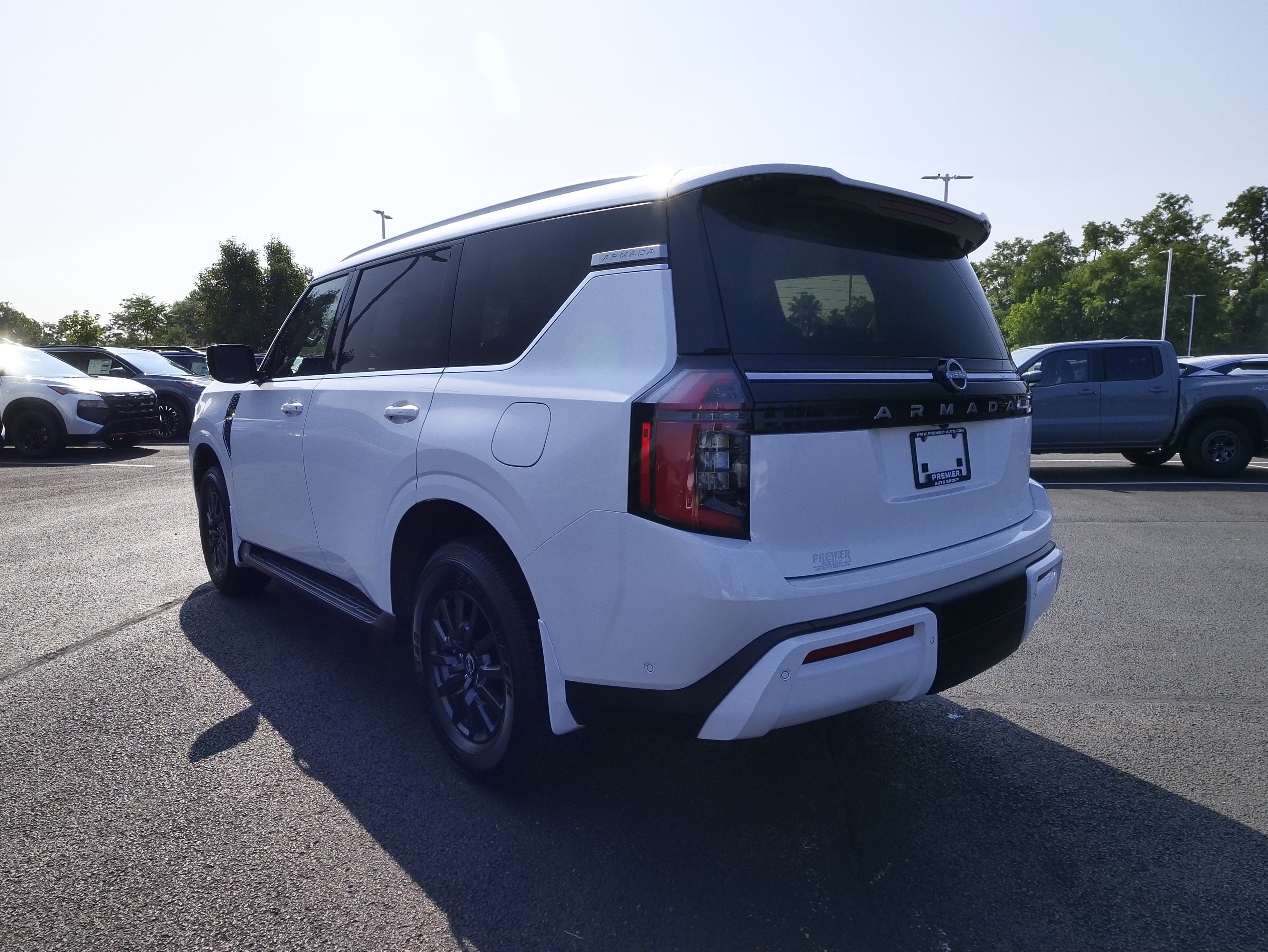 2026 Nissan Armada SV