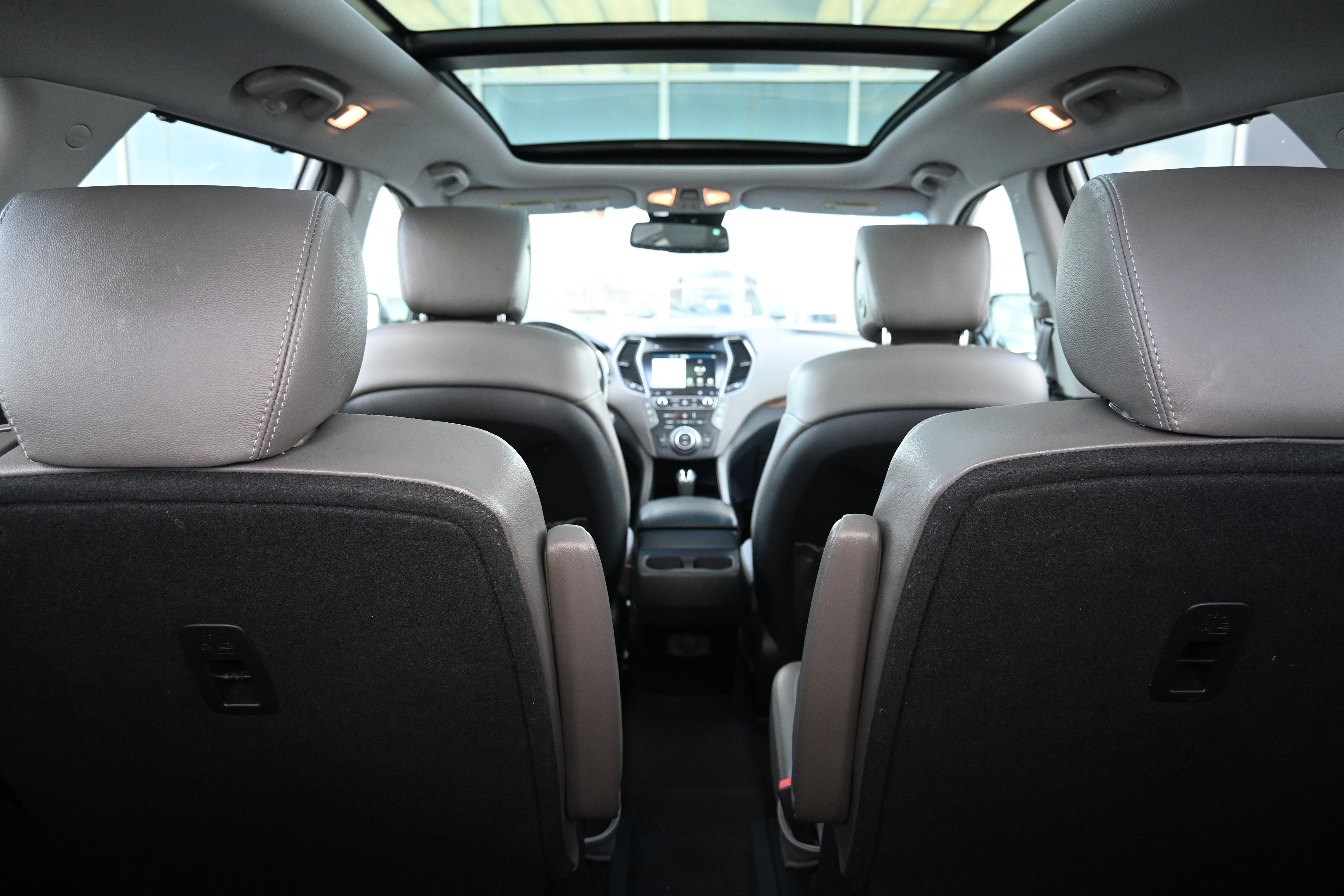 2017 Hyundai Santa Fe Limited Ultimate