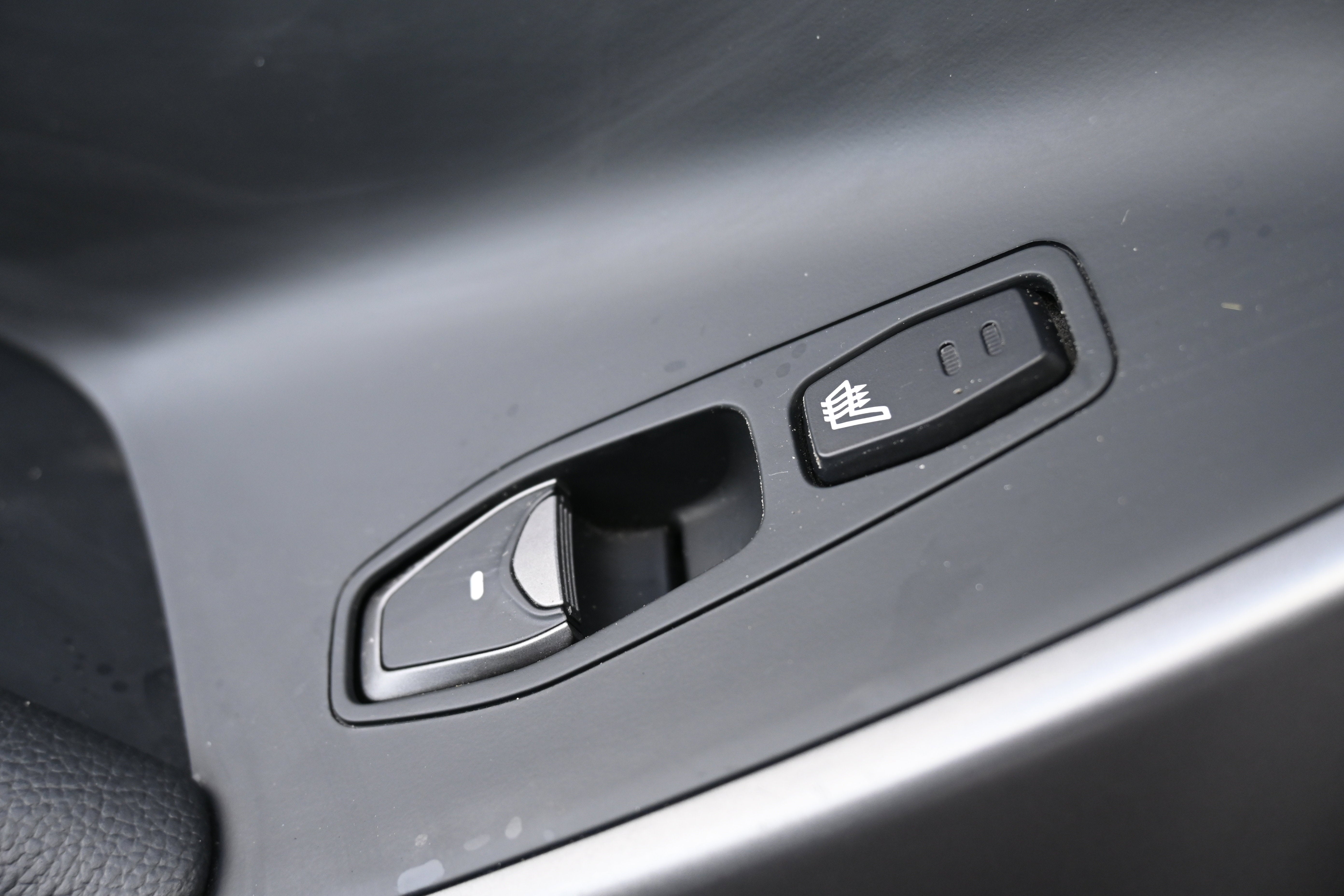 2017 Hyundai Santa Fe Limited Ultimate