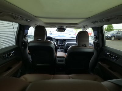2019 Volvo XC60 Momentum